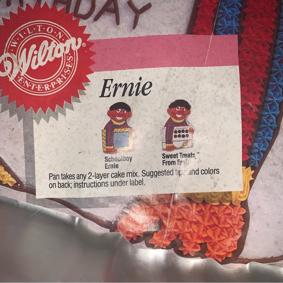 Vintage 80’s Wilton BIG BIRD & ERNIE Cake Pans w/ Instructions Stored NEW 1983 - Picture 3 of 16